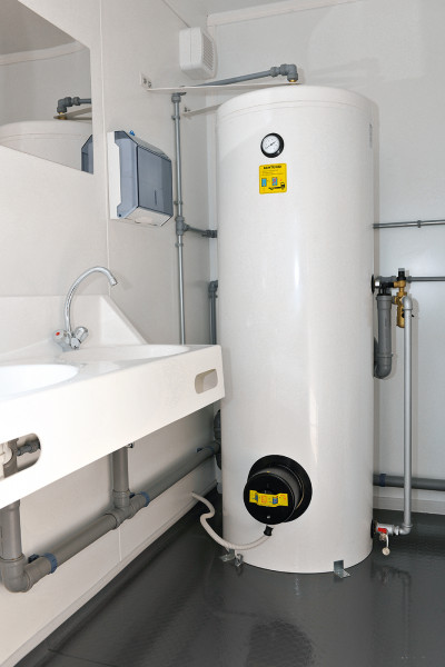Reicht Ein 30 L Boiler Zum Duschen TOI® Duschcontainer Basic Line - 6 Duschen + 2 Eingänge | TOI TOI